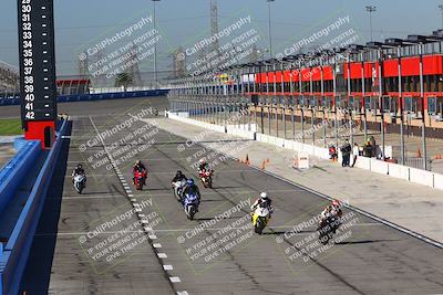 media/Jan-21-2023-Fastrack Riders (Sat) [[fcf3f88a30]]/Level 4/Session 2 Nascar 1/